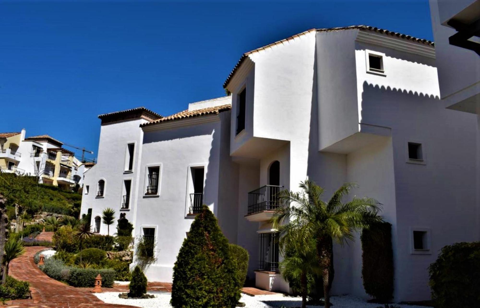 Superior 3Br Golfla Apartment Minutes From Puerto Banus & Marbella Málaga Eksteriør bilde