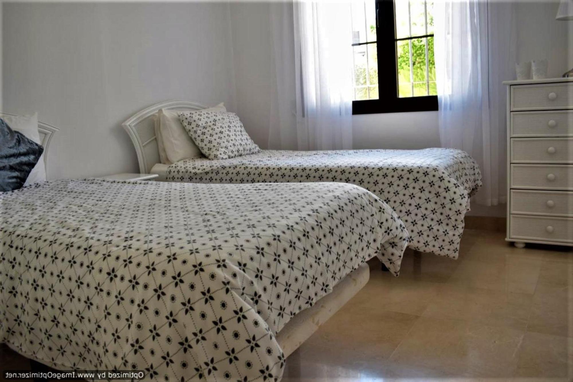 Superior 3Br Golfla Apartment Minutes From Puerto Banus & Marbella Málaga Eksteriør bilde